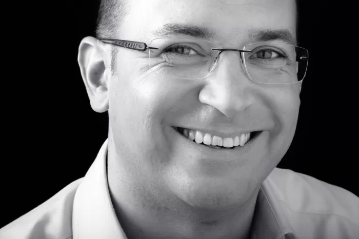 Fotoshooting für Bewerbungsfoto im Fotostudio in Uster